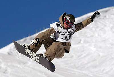 http://nachogracia96.files.wordpress.com/2011/02/snowboard_halfpipe-efe1.jpg